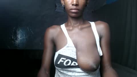 Snapshot of slimzyx chatting on October 7, 2025, 8:50 pm slimzyx online show from October 7, 2025, 8:50 pm