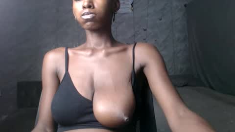 Snapshot of slimzyx chatting on November 9, 2025, 12:42 am slimzyx online show from November 9, 2025, 12:42 am