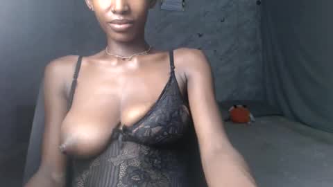 Snapshot of slimzyx chatting on November 11, 2025, 7:14 pm slimzyx online show from November 11, 2025, 7:14 pm