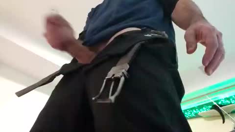 Snapshot of slongtastical chatting on December 25, 2024, 12:05 am lilcox online show from December 25, 2024, 12:05 am