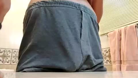 Snapshot of slowmooo_42069 chatting on September 24, 2025, 8:45 pm slowmooo_42069 online show from September 24, 2025, 8:45 pm