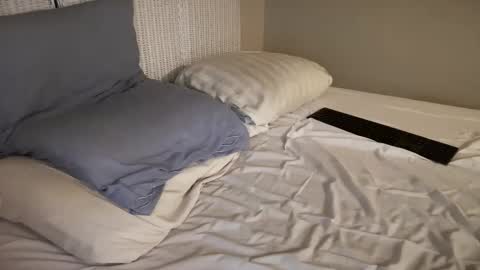 Snapshot of slut_slave_cfnm chatting on January 9, 2026, 12:35 am slut online show from January 9, 2026, 12:35 am