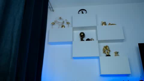 Ariana online show from December 17, 2025, 7:36 am