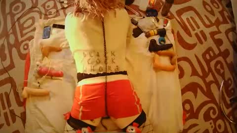 Snapshot of slutgurl_pdx chatting on March 1, 2026, 12:45 am slutgurl_pdx online show from March 1, 2026, 12:45 am