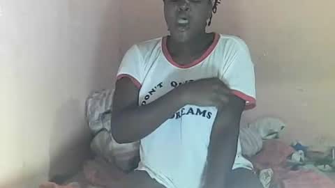 slutmeoutbb online show from February 19, 2025, 3:28 am