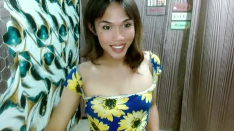 Snapshot of slutqueen_raz chatting on June 30, 2026, 6:31 pm Raz online show from June 30, 2026, 6:31 pm