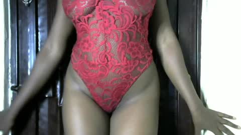 sluttx_choco online show from May 4, 2026, 11:45 pm