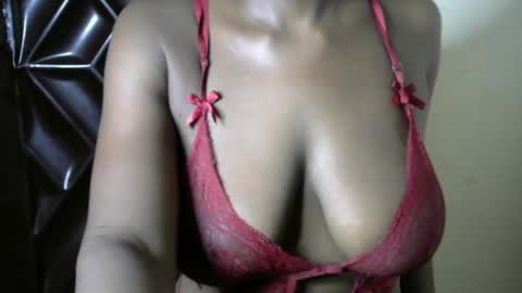 sluttx_choco online show from May 17, 2026, 12:30 am