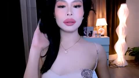 Snapshot of slutty_aurora chatting on September 18, 2025, 5:26 pm slutty_aurora online show from September 18, 2025, 5:26 pm