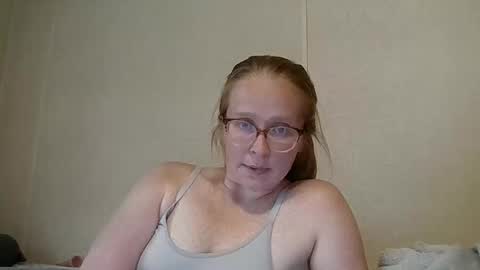 Snapshot of slutty_redhead3 chatting on September 24, 2025, 3:48 pm Slutty redhead3 online show from September 24, 2025, 3:48 pm