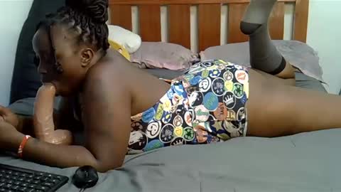 sluttydevil6 online show from March 6, 2025, 8:37 pm