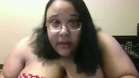 Snapshot of sluttyjess31 chatting on October 1, 2025, 12:27 am Jessica online show from October 1, 2025, 12:27 am