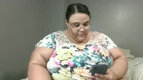 Snapshot of sluttyjess31 chatting on April 27, 2026, 2:20 am Jessica online show from April 27, 2026, 2:20 am