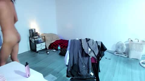 Fansly SluttyKaye -DONT FORGET TO FOLLOW AND THUMBS UP online show from November 14, 2025, 9:46 pm