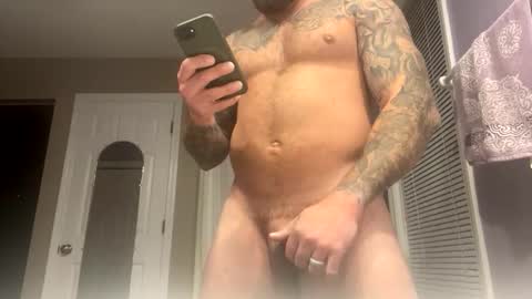 sly050585 online show from November 4, 2025, 8:46 am