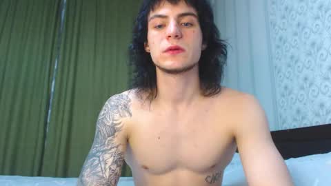 Gus online show from October 18, 2025, 3:46 pm