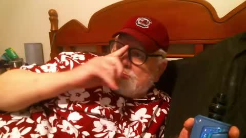 Snapshot of slydevil_sc chatting on February 16, 2025, 5:04 pm Sly online show from February 16, 2025, 5:04 pm