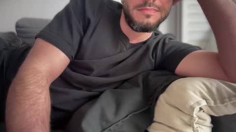 sm4ks online show from December 18, 2025, 1:28 pm