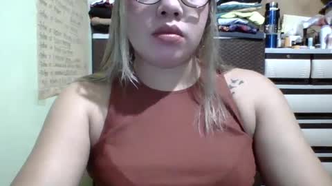 Lovewella online show from February 24, 2025, 6:38 am