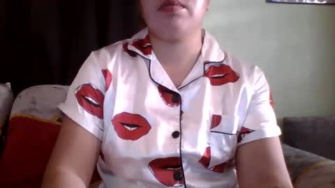 Lovewella online show from March 5, 2025, 2:03 am