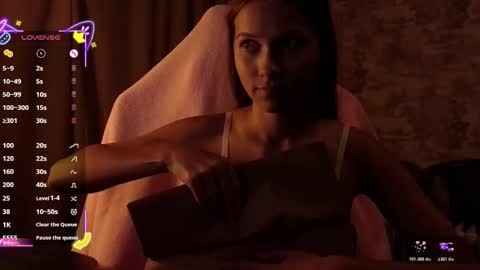 Emma online show from October 22, 2025, 6:18 pm