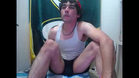 small wood21 online show from December 21, 2025, 11:45 pm