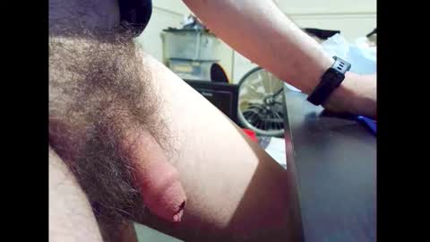 Snapshot of smallhairyuncut chatting on May 23, 2026, 1:15 pm Small Hairy Uncut online show from May 23, 2026, 1:15 pm