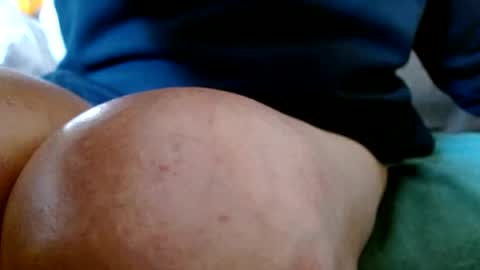 smallmalelass online show from October 15, 2025, 9:48 pm