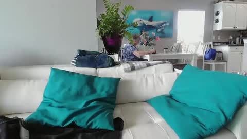 Daddy online show from February 7, 2025, 4:35 pm