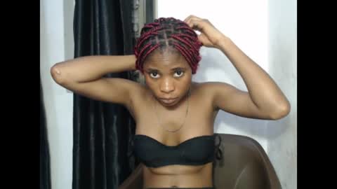 smallsluty online show from July 6, 2026, 7:16 pm