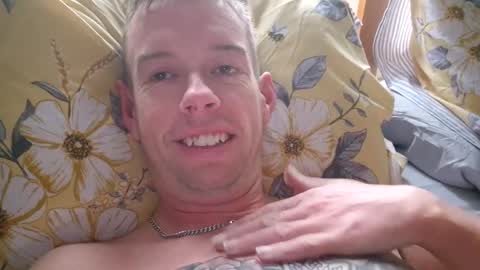 Snapshot of smallville456 chatting on October 11, 2025, 7:18 am smallville456 online show from October 11, 2025, 7:18 am