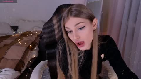 Snapshot of smanuna chatting on January 16, 2025, 9:51 pm Manuna online show from January 16, 2025, 9:51 pm