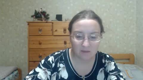 smart_rose online show from January 16, 2026, 2:32 pm