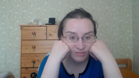 smart_rose online show from April 11, 2026, 1:59 pm