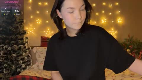 Jess online show from December 18, 2025, 1:17 pm