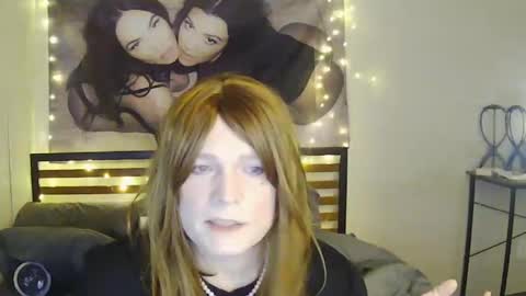 SmashingSamantha online show from October 8, 2025, 3:15 am
