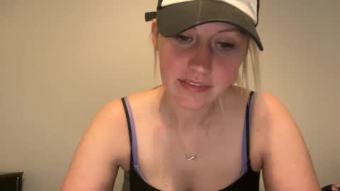 Snapshot of smexxii93 chatting on January 26, 2025, 9:51 pm smexxii93 online show from January 26, 2025, 9:51 pm