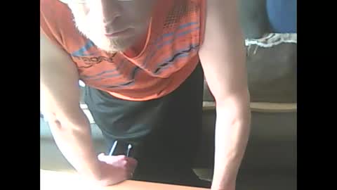 Snapshot of smi33 chatting on May 19, 2026, 2:01 pm Alex 41 germany online show from May 19, 2026, 2:01 pm