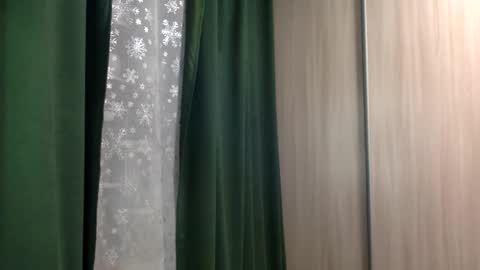 Snapshot of smiling_lexa chatting on February 4, 2026, 4:13 pm smiling_lexa online show from February 4, 2026, 4:13 pm