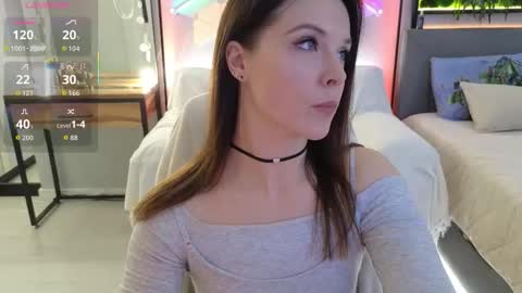 Snapshot of smilym chatting on February 4, 2026, 10:26 pm smilym online show from February 4, 2026, 10:26 pm