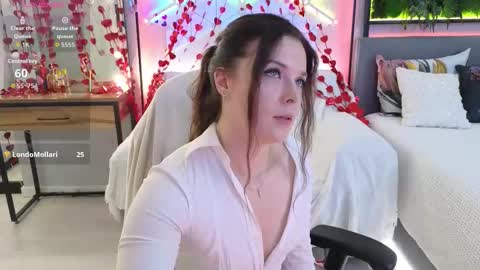 Snapshot of smilym chatting on February 7, 2026, 12:14 am smilym online show from February 7, 2026, 12:14 am