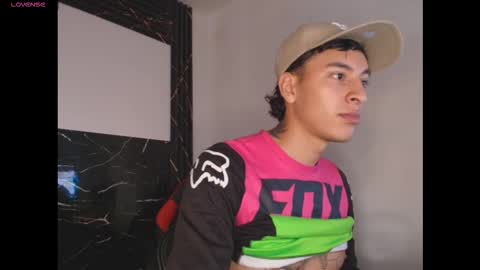 Snapshot of smith_grey chatting on February 14, 2026, 5:53 pm smith grey online show from February 14, 2026, 5:53 pm