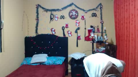 smith_lechosoxxx online show from December 15, 2025, 7:45 am