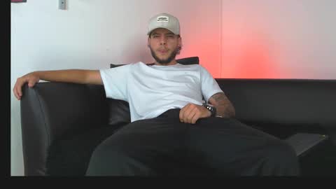 Snapshot of smith_luxes777 chatting on March 3, 2026, 1:12 am 777 online show from March 3, 2026, 1:12 am