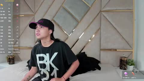 Snapshot of smithjay_ chatting on December 5, 2024, 12:33 pm Smith Jay online show from December 5, 2024, 12:33 pm