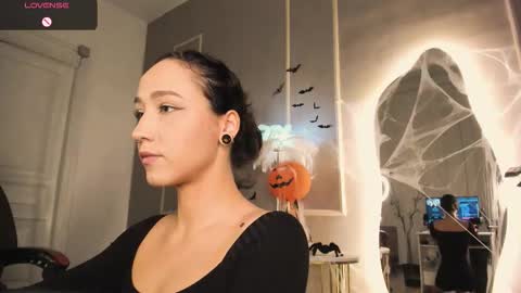 Snapshot of smoke_of_soul_ chatting on October 24, 2025, 2:02 pm Smoki online show from October 24, 2025, 2:02 pm