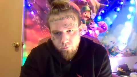 Snapshot of smokebluntafterblunt chatting on December 31, 2024, 8:12 pm smoke online show from December 31, 2024, 8:12 pm