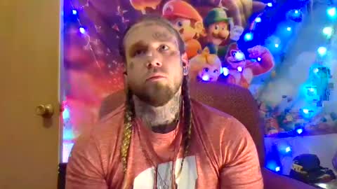 Snapshot of smokebluntafterblunt chatting on January 2, 2025, 1:38 am smoke online show from January 2, 2025, 1:38 am