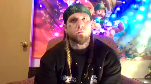 Snapshot of smokebluntafterblunt chatting on January 3, 2025, 1:16 am smoke online show from January 3, 2025, 1:16 am
