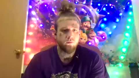 Snapshot of smokebluntafterblunt chatting on January 6, 2025, 2:48 am smoke online show from January 6, 2025, 2:48 am